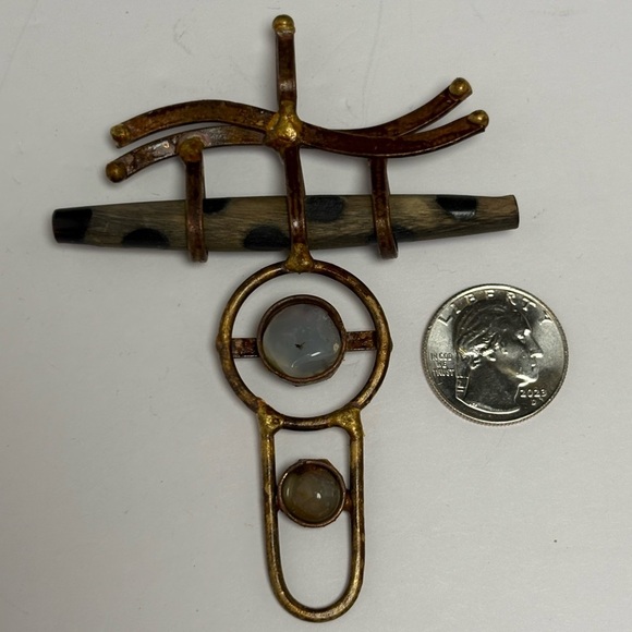 Artistic Vintage Metal and Stone Statement Necklace - Picture 2 of 10